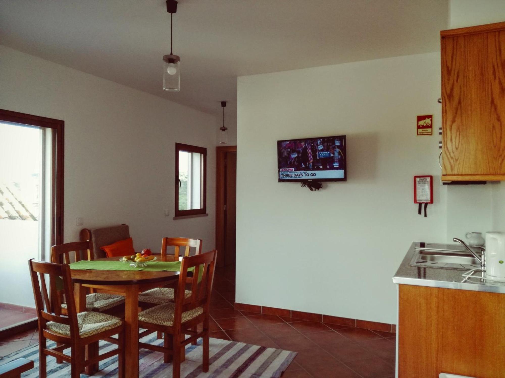 エストーイ Monte Da Ribeiraヴィラ 部屋 写真