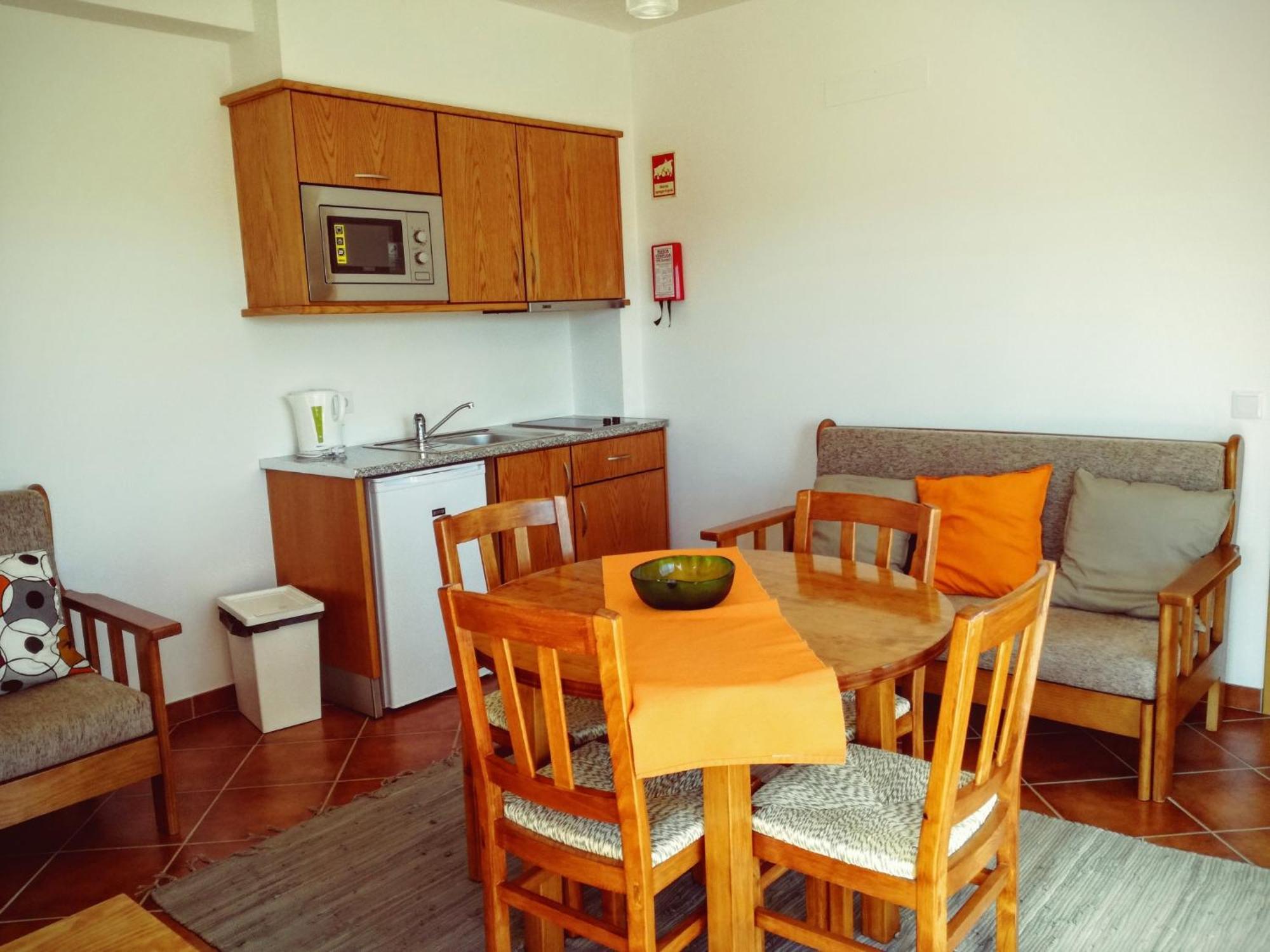エストーイ Monte Da Ribeiraヴィラ 部屋 写真